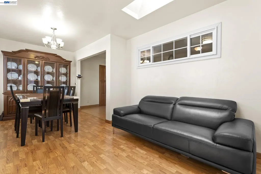 7995 Peachtree Avenue Newark CA 94560