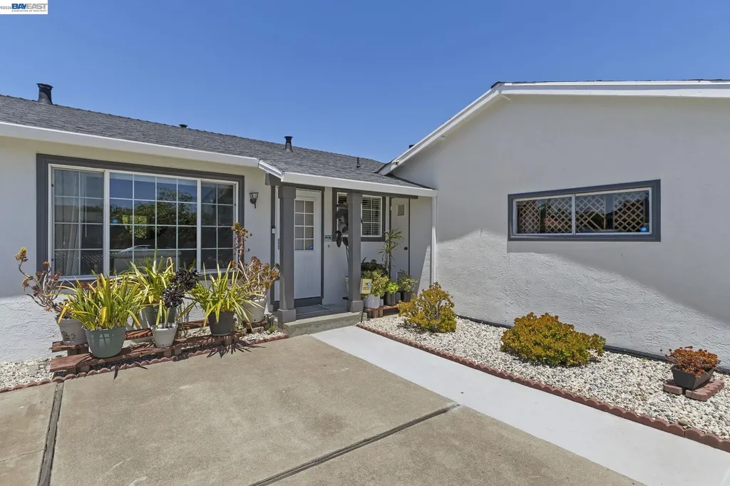 7995 Peachtree Avenue Newark CA 94560