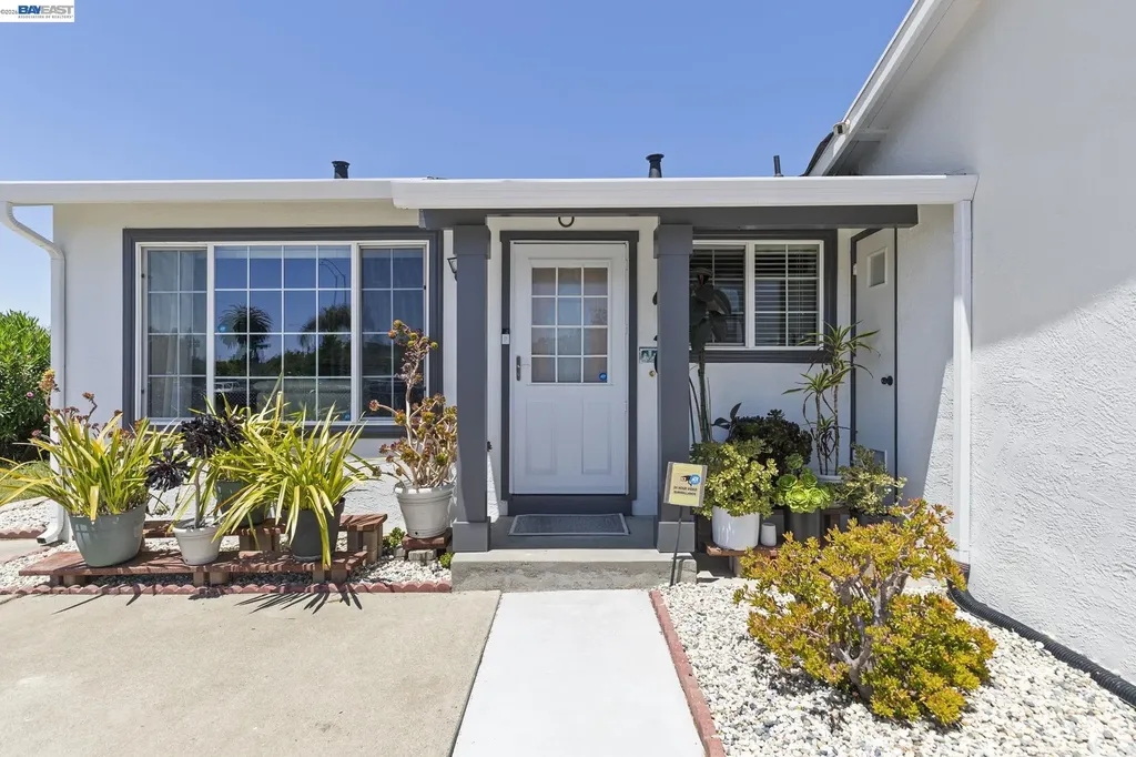 7995 Peachtree Avenue Newark CA 94560