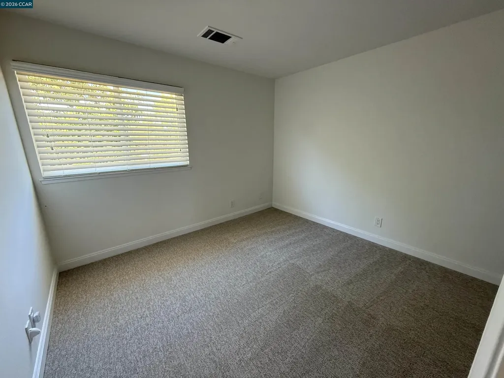 6451 Parklane Plaza Martinez CA 94553