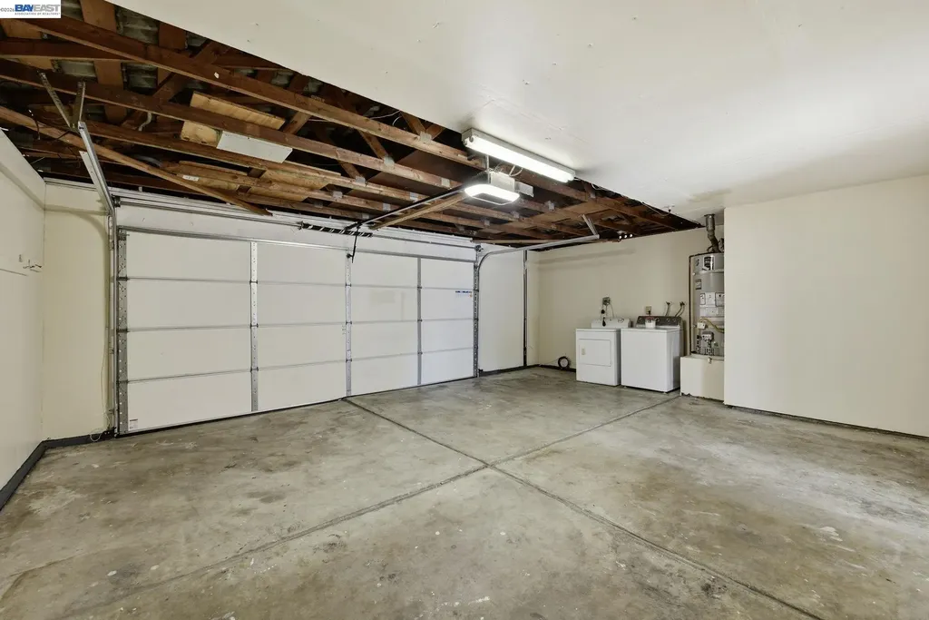 1118 Lovelock Way Hayward CA 94544