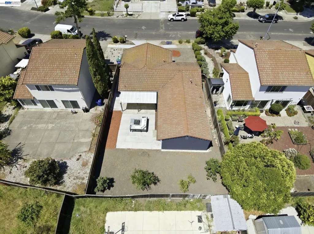 1118 Lovelock Way Hayward CA 94544