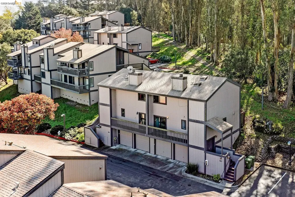 407 Vista Heights Road El Cerrito CA 94530