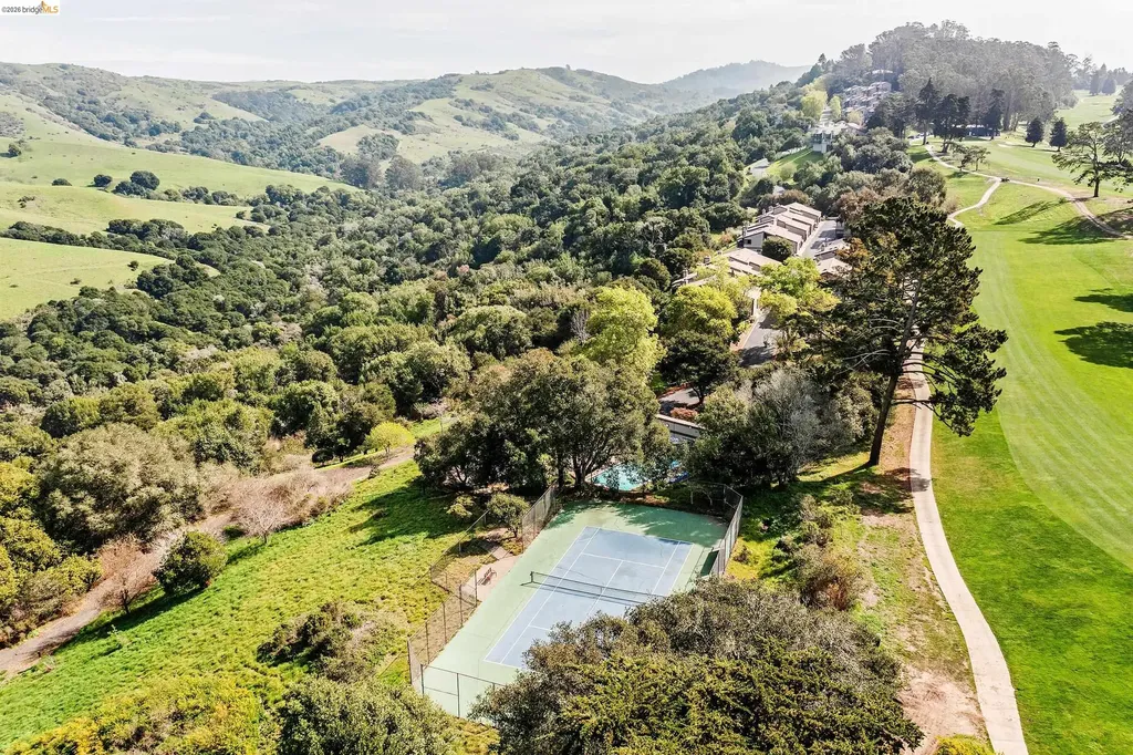 407 Vista Heights Road El Cerrito CA 94530