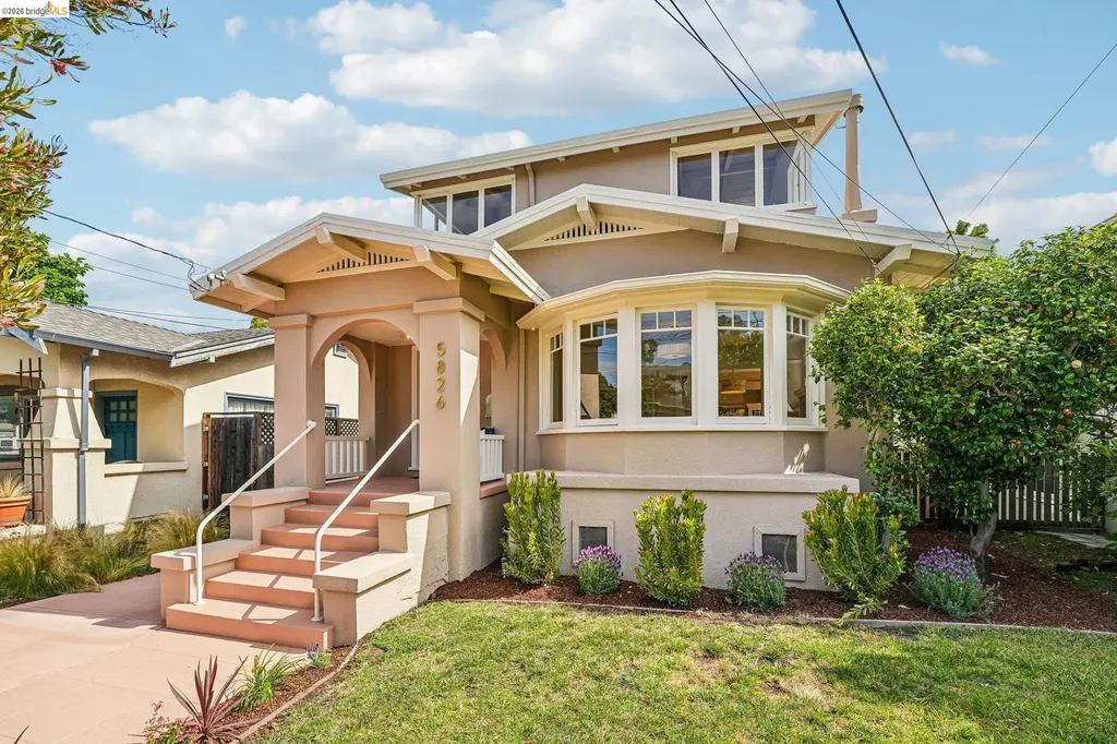 5826 Virmar Avenue Oakland CA 94618