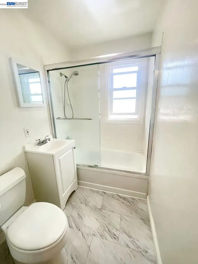 318 Cypress Street Alameda CA 94501