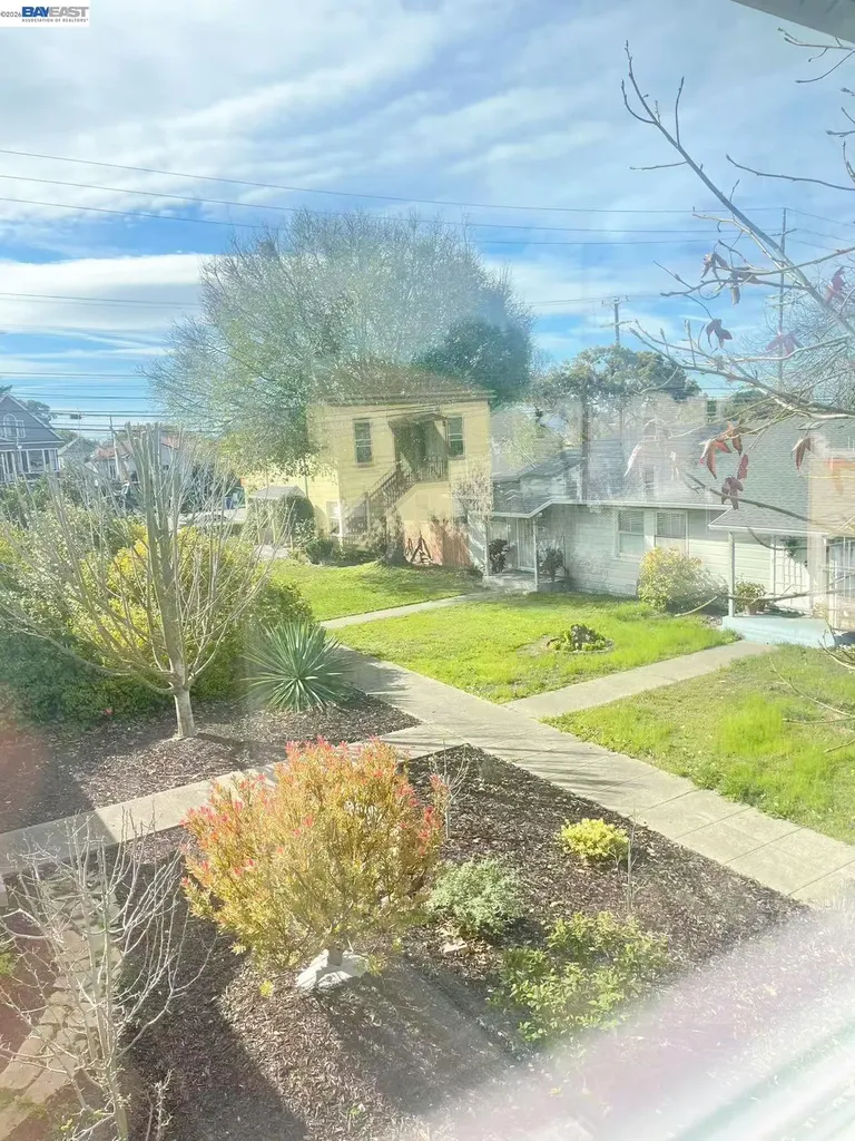 318 Cypress Street Alameda CA 94501