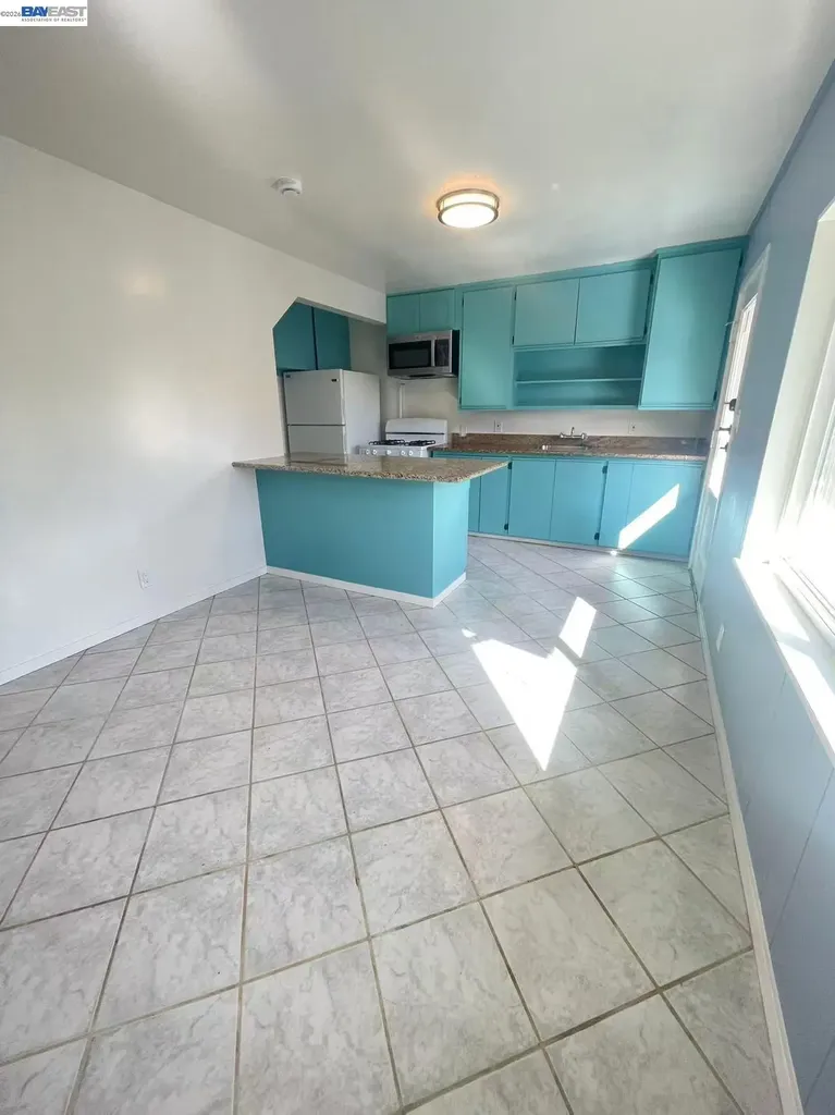318 Cypress Street Alameda CA 94501