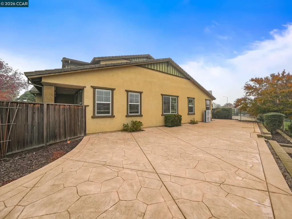 929 Painted Shore Court Oakley CA 94561