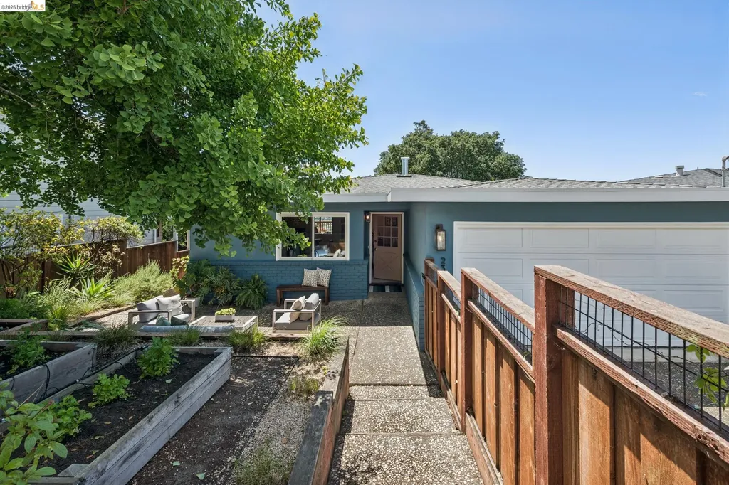 2325 Carquinez Avenue El Cerrito CA 94530