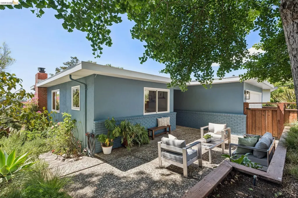 2325 Carquinez Avenue El Cerrito CA 94530