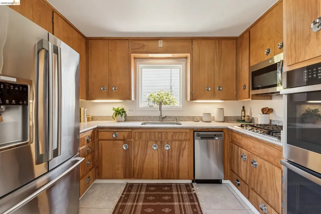 2325 Carquinez Avenue El Cerrito CA 94530