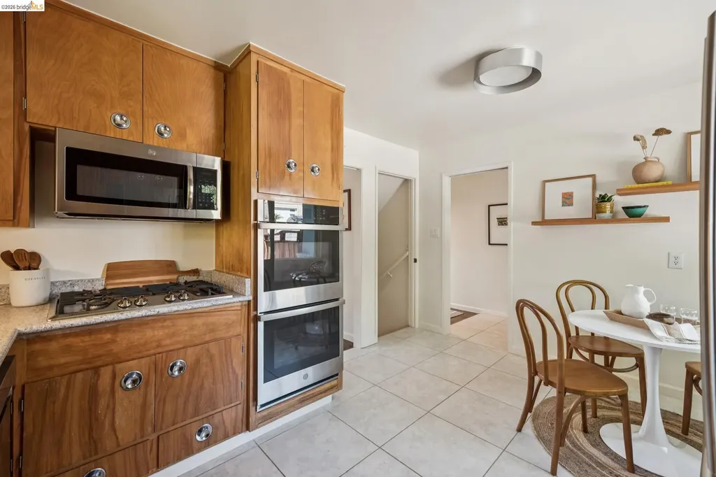 2325 Carquinez Avenue El Cerrito CA 94530