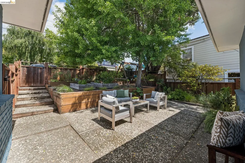 2325 Carquinez Avenue El Cerrito CA 94530