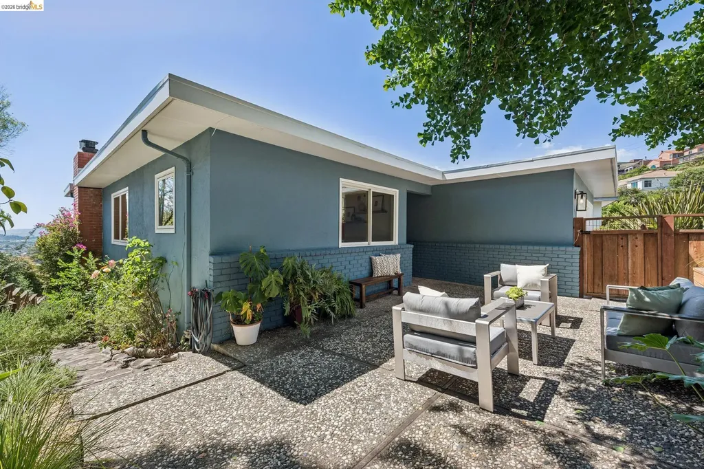 2325 Carquinez Avenue El Cerrito CA 94530