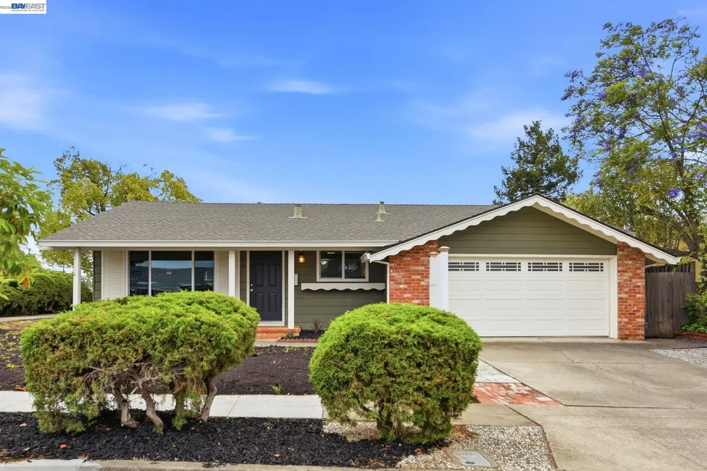 2004 Mento Drive Fremont CA 94539
