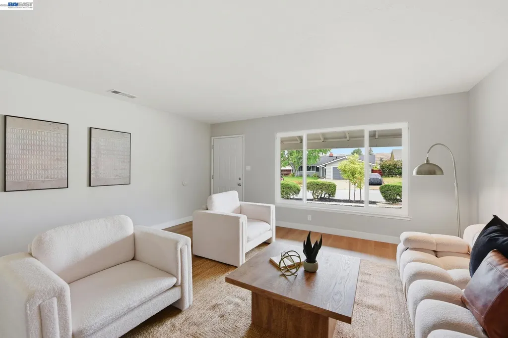 2004 Mento Drive Fremont CA 94539