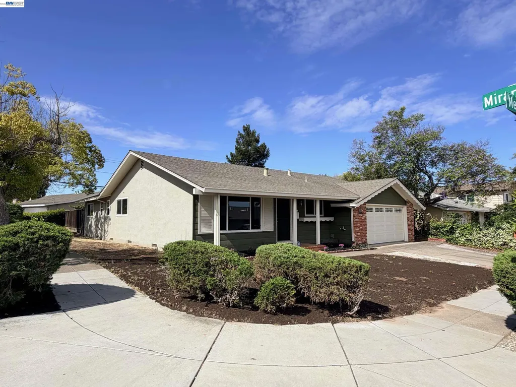 2004 Mento Drive Fremont CA 94539