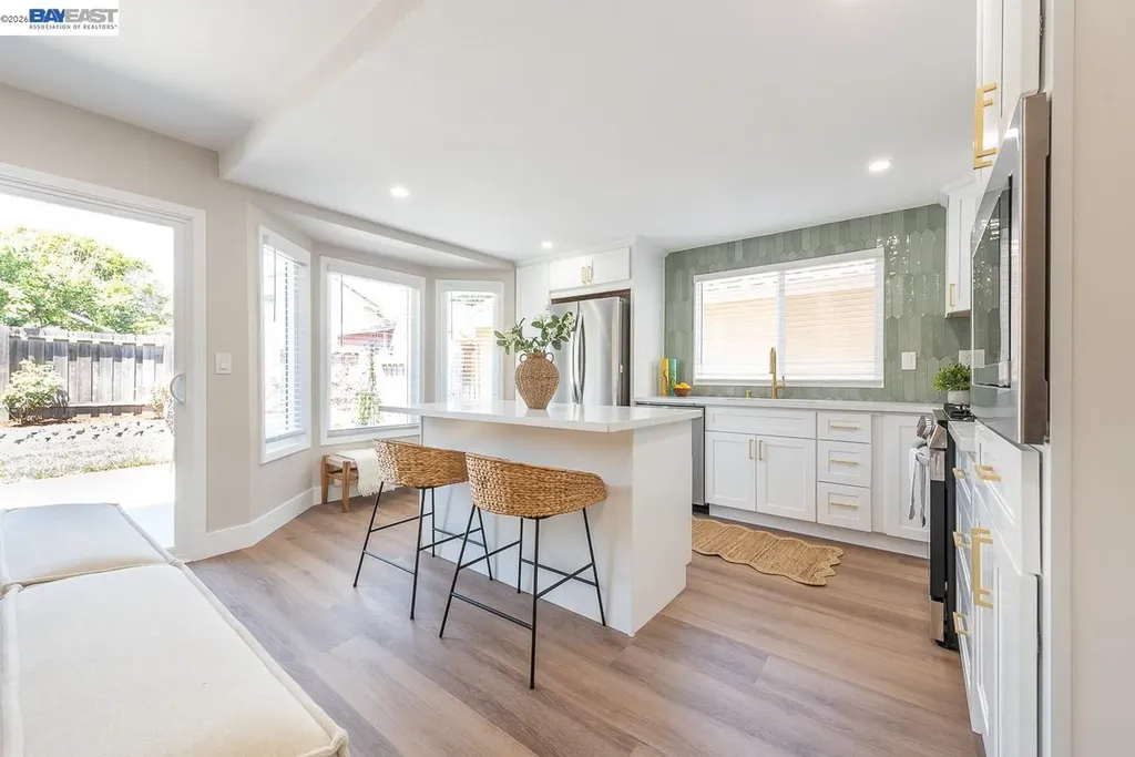 32767 Hilmar Street Union City CA 94587