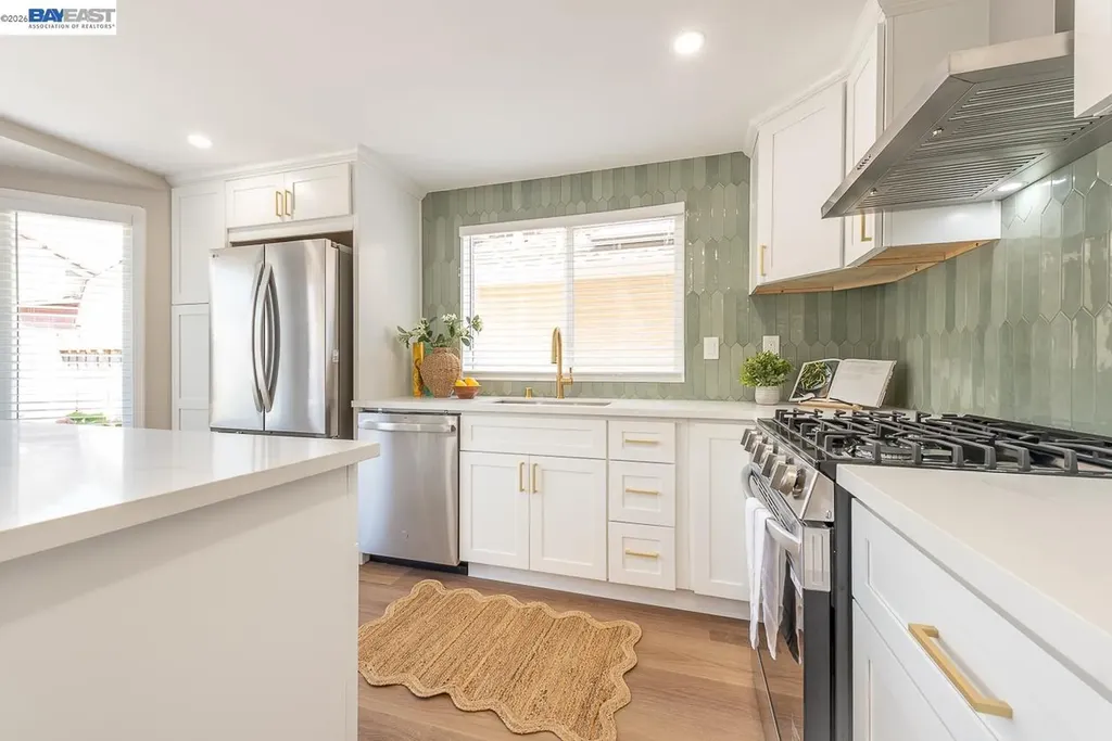 32767 Hilmar Street Union City CA 94587