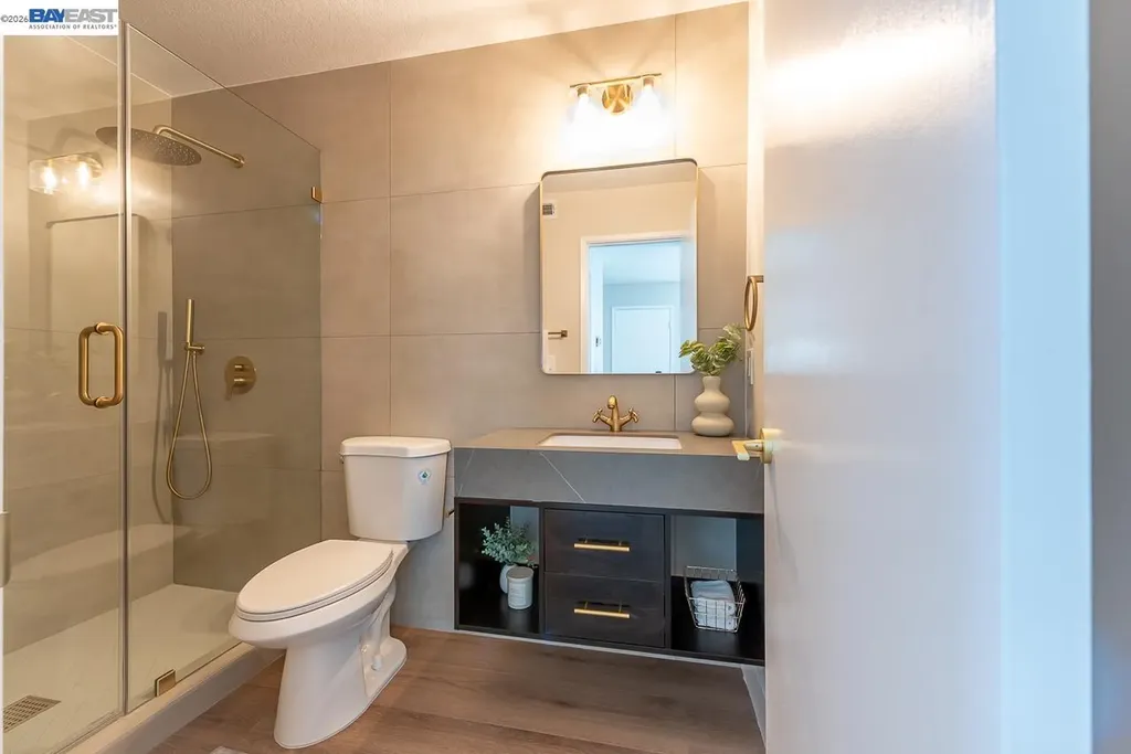 32767 Hilmar Street Union City CA 94587