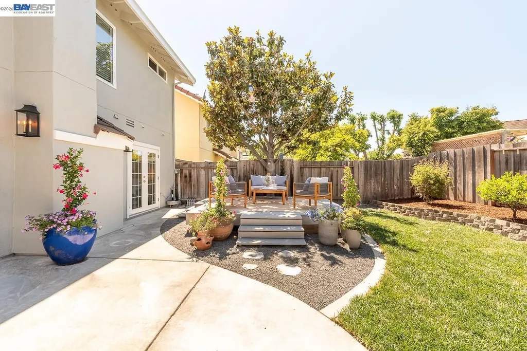 32767 Hilmar Street Union City CA 94587