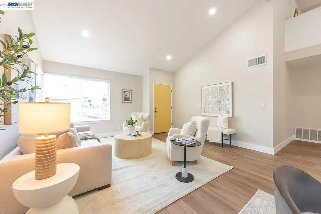 32767 Hilmar Street Union City CA 94587