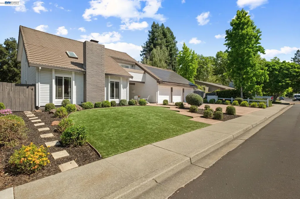 16 Leeds Court Danville CA 94526