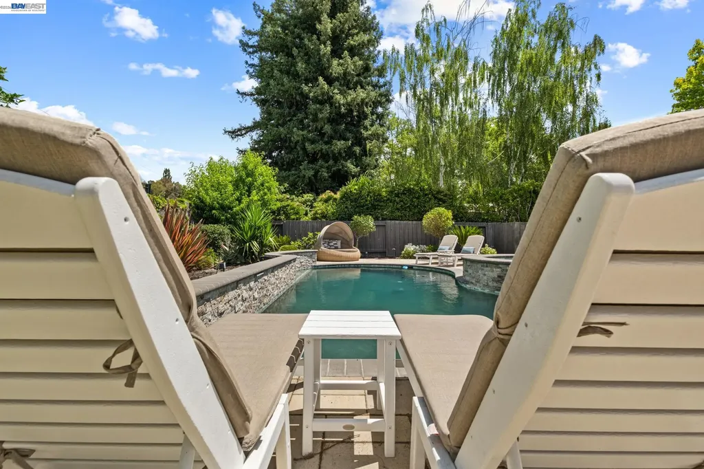 16 Leeds Court Danville CA 94526