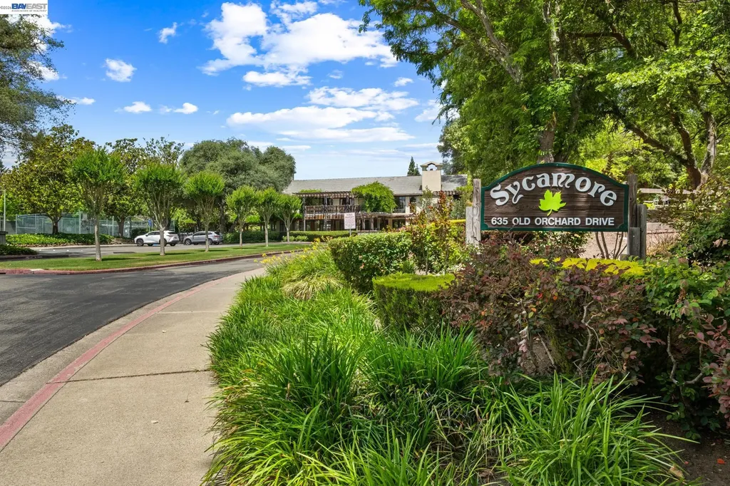 16 Leeds Court Danville CA 94526