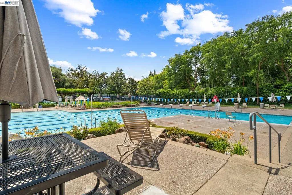 16 Leeds Court Danville CA 94526