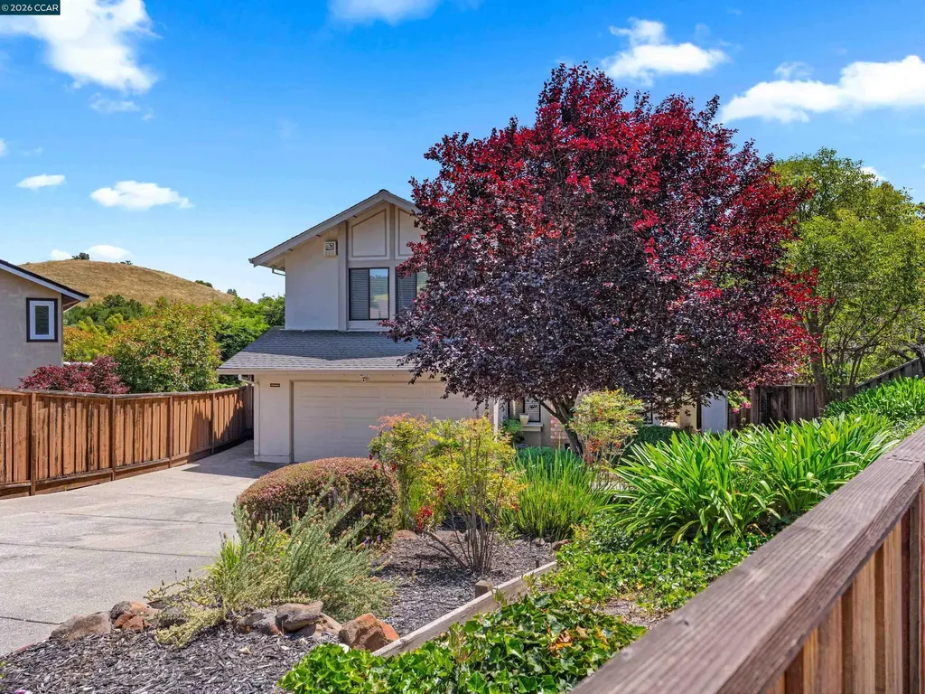 222 Jenay Court Martinez CA 94553