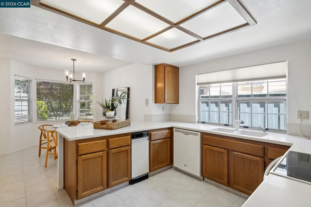 1875 Stratton Circle Walnut Creek CA 94598
