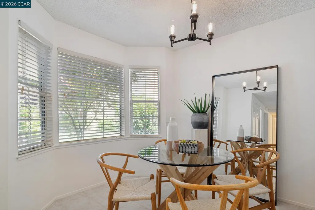 1875 Stratton Circle Walnut Creek CA 94598