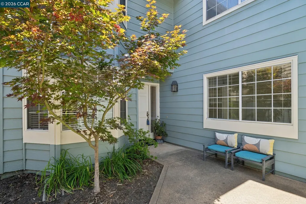 1875 Stratton Circle Walnut Creek CA 94598