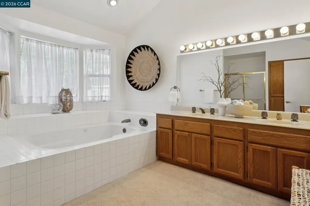 1875 Stratton Circle Walnut Creek CA 94598