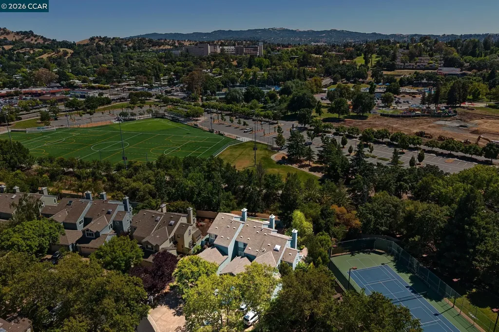 1875 Stratton Circle Walnut Creek CA 94598