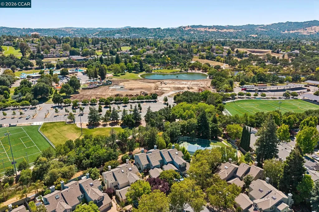 1875 Stratton Circle Walnut Creek CA 94598