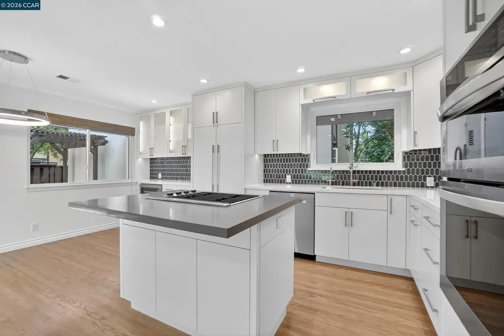 1941 Countrywood Court Walnut Creek CA 94598