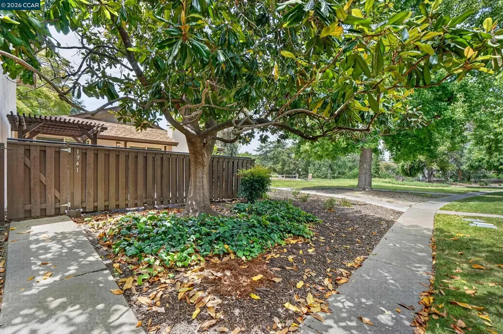 1941 Countrywood Court Walnut Creek CA 94598