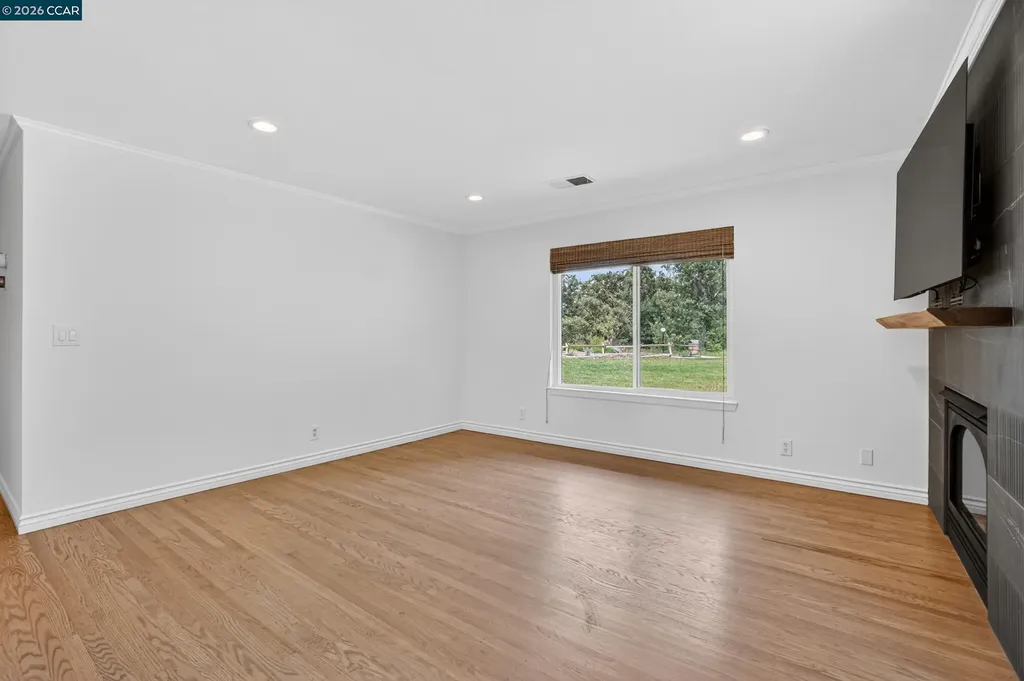 1941 Countrywood Court Walnut Creek CA 94598