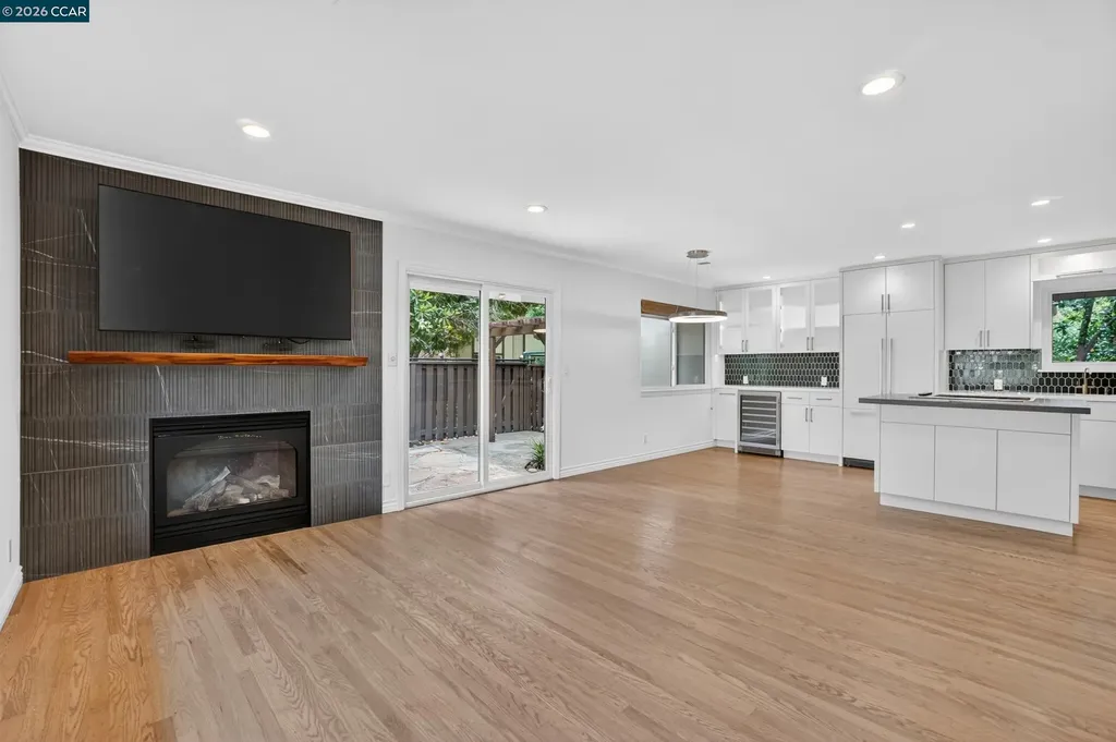 1941 Countrywood Court Walnut Creek CA 94598
