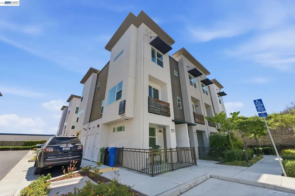 37336 Duckling Terrace Fremont CA 94536