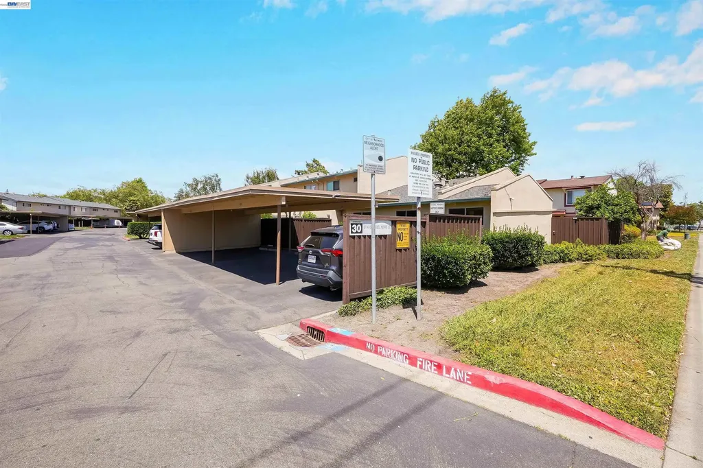 27818 Del Norte Court Hayward CA 94545