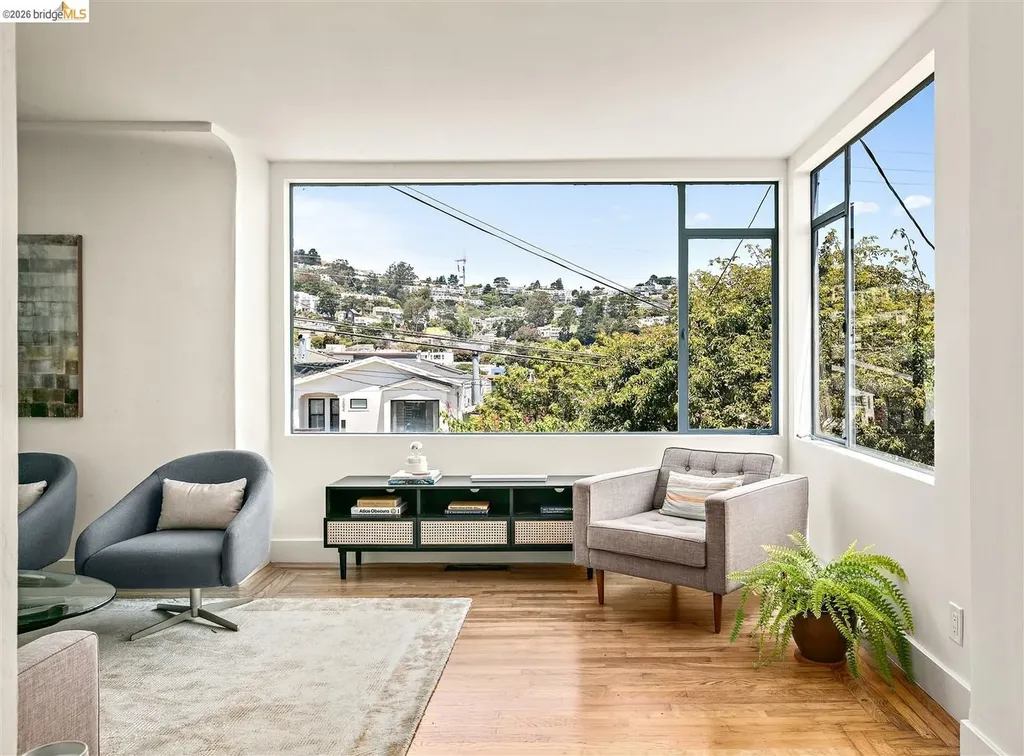 259 Staples Avenue San Francisco CA 94112
