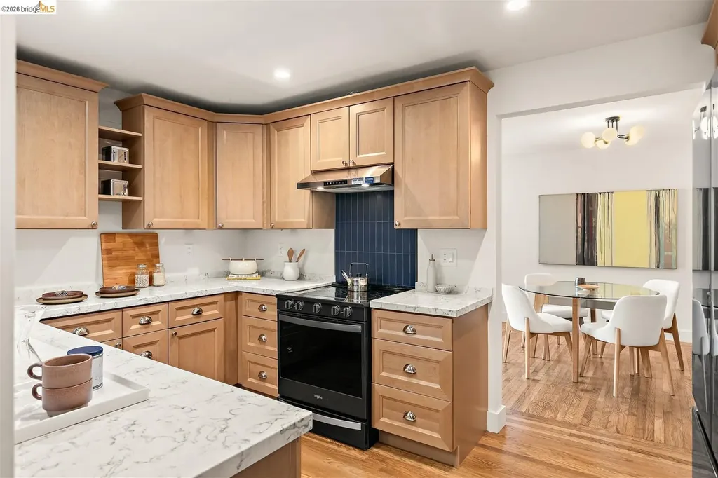 259 Staples Avenue San Francisco CA 94112