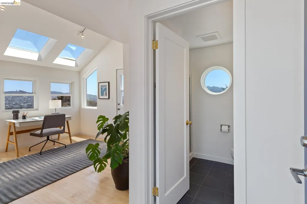 259 Staples Avenue San Francisco CA 94112