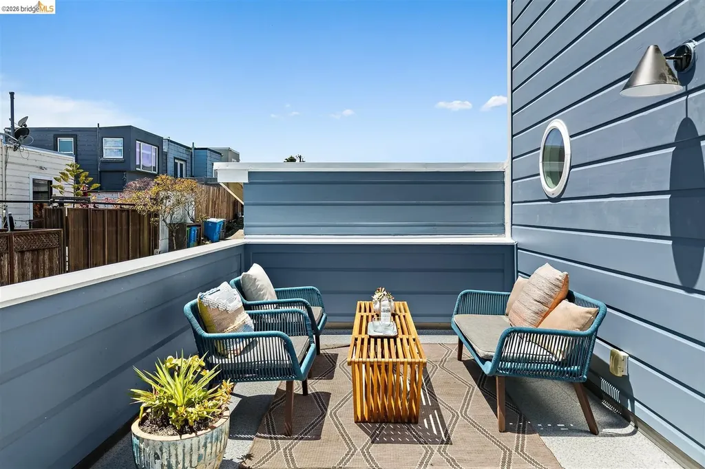 259 Staples Avenue San Francisco CA 94112