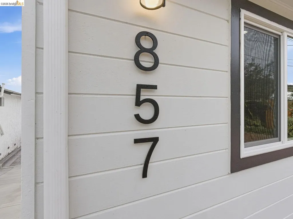 857 Balra Drive El Cerrito CA 94530