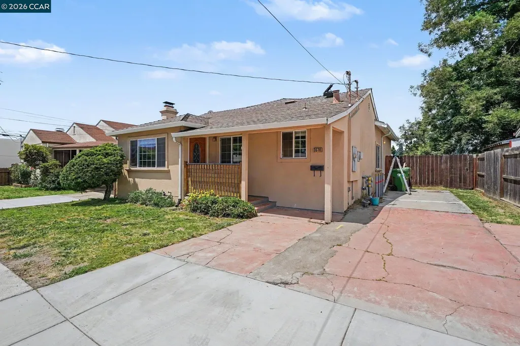 3570 Somerset Avenue Castro Valley CA 94546